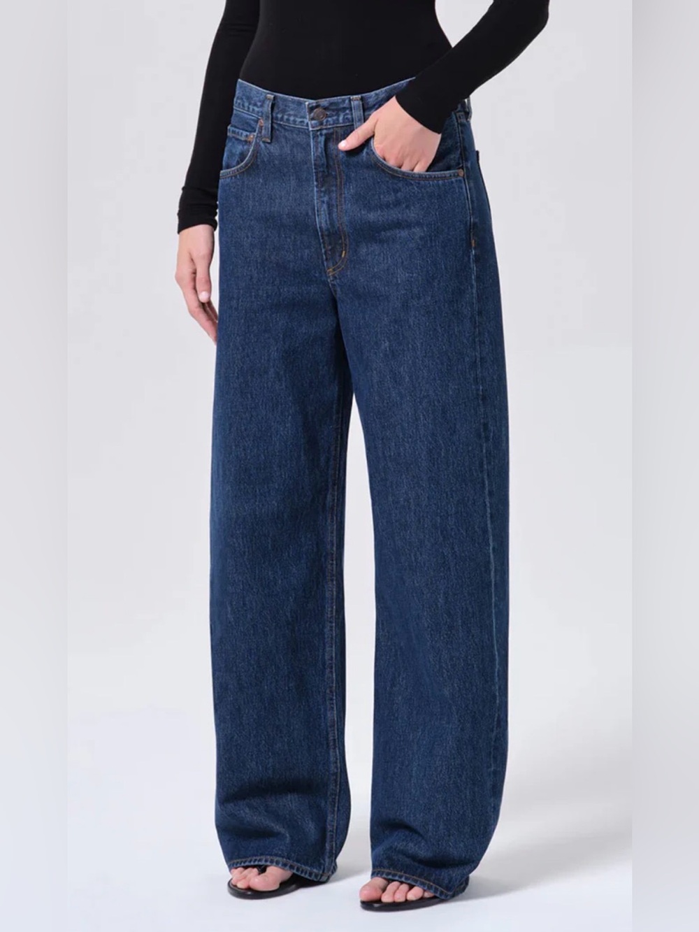 AGOLDE Low Curve Jeans Pendulum Wash Size 29 Wide Leg Barrel Denim